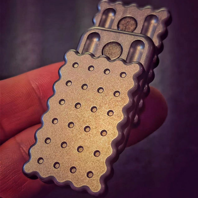Lee Orange Cookie Push Slider Biscuit Sandwich Three Layer Up And Down EDC Relief Finger Toys Jouet Anti Stress Fidget Spinner