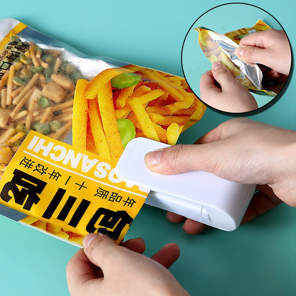 Portable mini sealing machine