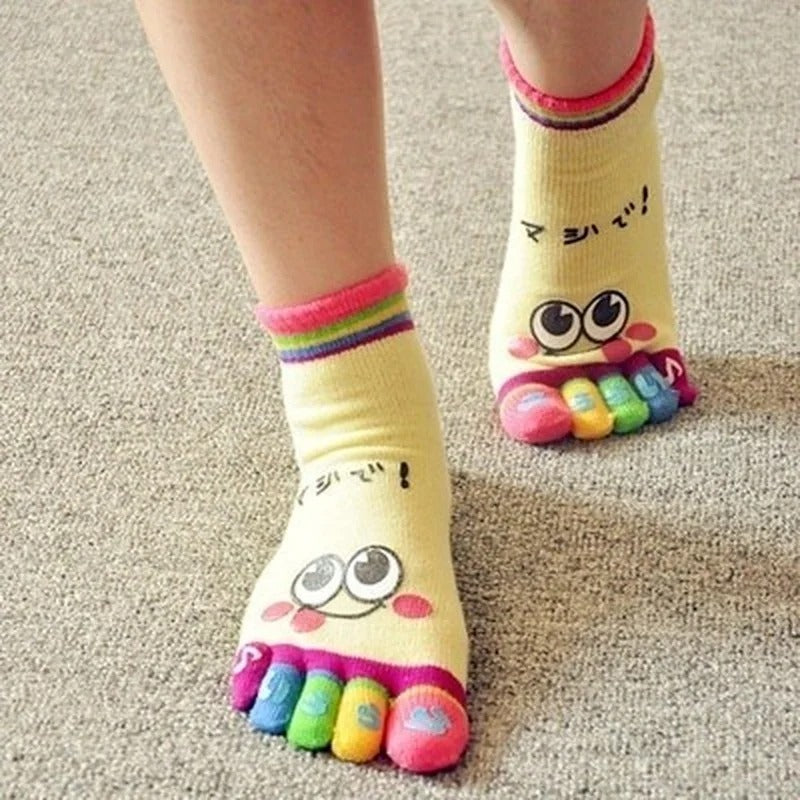 Five-toed Crew Finger Show Funny Short Cartoon Smiley Socks