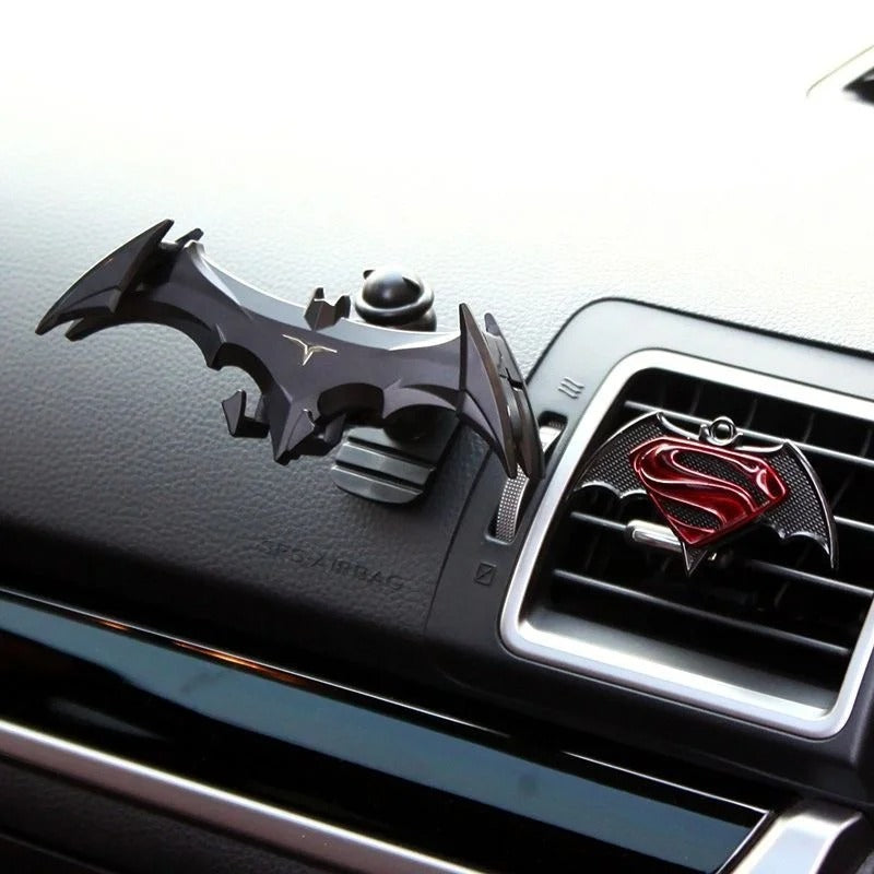 Batman Gravity Buckle Car Phone Holder