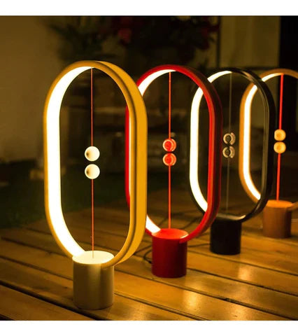 Magnetic Heng Balance Lamp