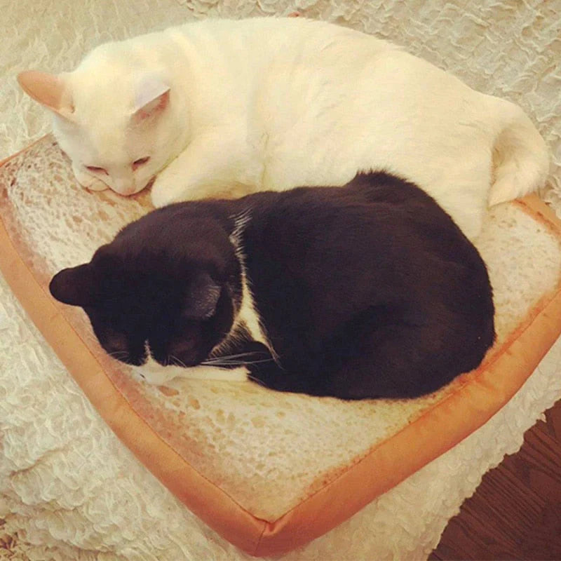 Toast Bread Warm Cat Bed