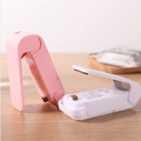 Portable mini sealing machine