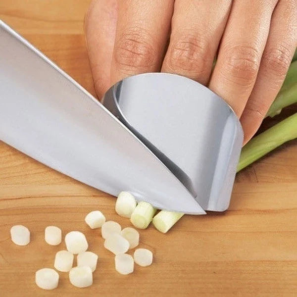 Stainless Steel Kitchen Tool Hand Finger Protector Knife Cut Slice Safe Guard