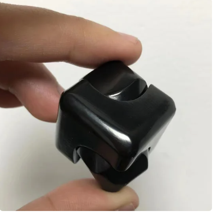 Metal Cube Fingertip Spinner Decompression Spinning Tops