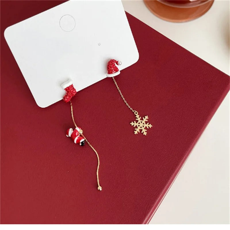 Asymmetric Snowflake Christmas Boot Hat Drop Earrings