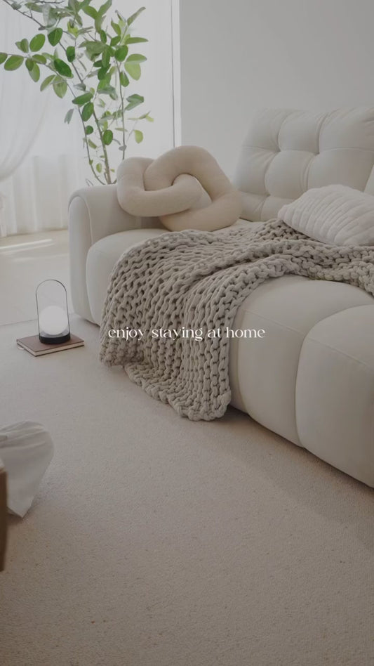 Bauhaus donut table lamp